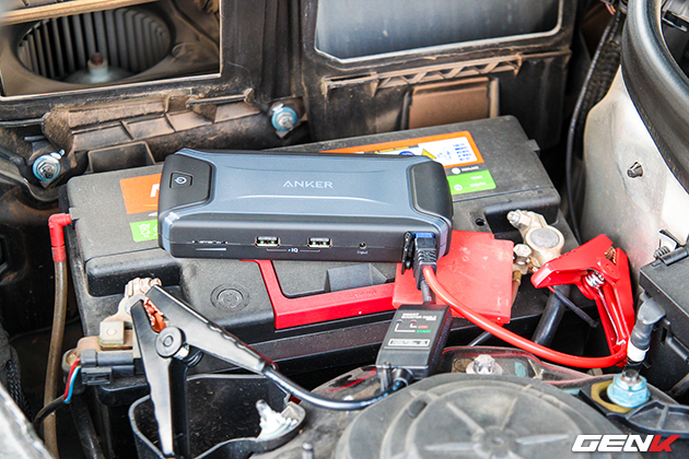 Đánh giá pin sạc dự phòng có khả năng kích điện cho ô tô chết ắc quy
