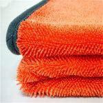 Khăn lau xe hơi Microfiber 2 mặt hút nước viền đen 40cm x 40cm