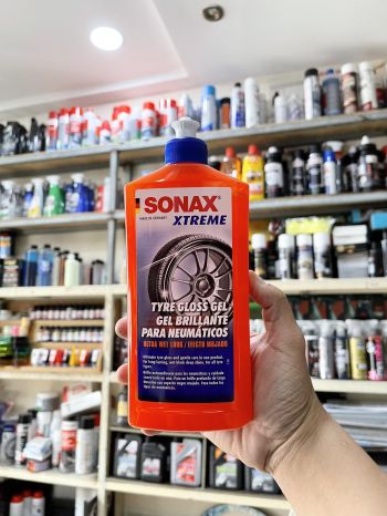 Dung dịch chăm sóc làm bóng và bảo vệ lốp xe Sonax Tyre Gloss Gel 235100 250ml